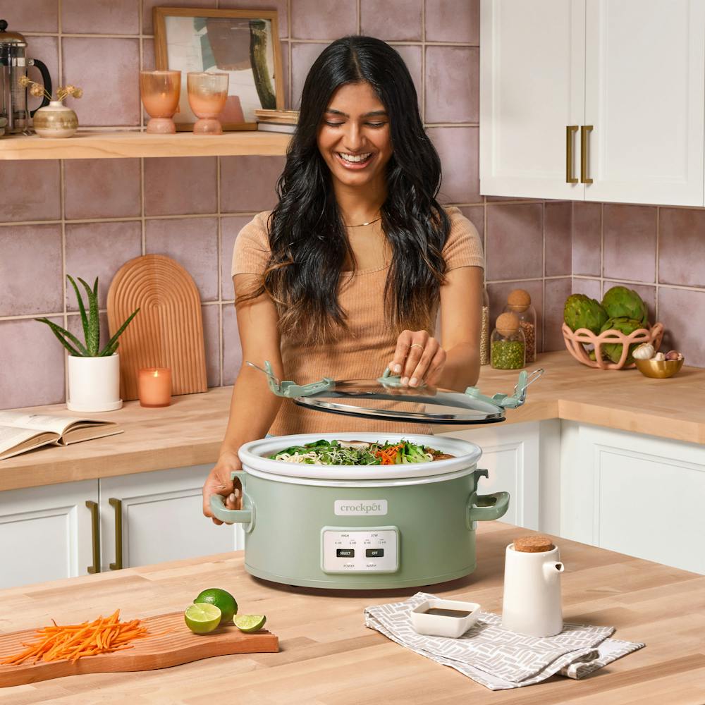 crock-pot-programmable-design-series-6-quart-cook-and-carry-slow-cooker-moonshine-f1 3f87b859-8171-37ea-b973-bcd7f8f2515e.jpg
