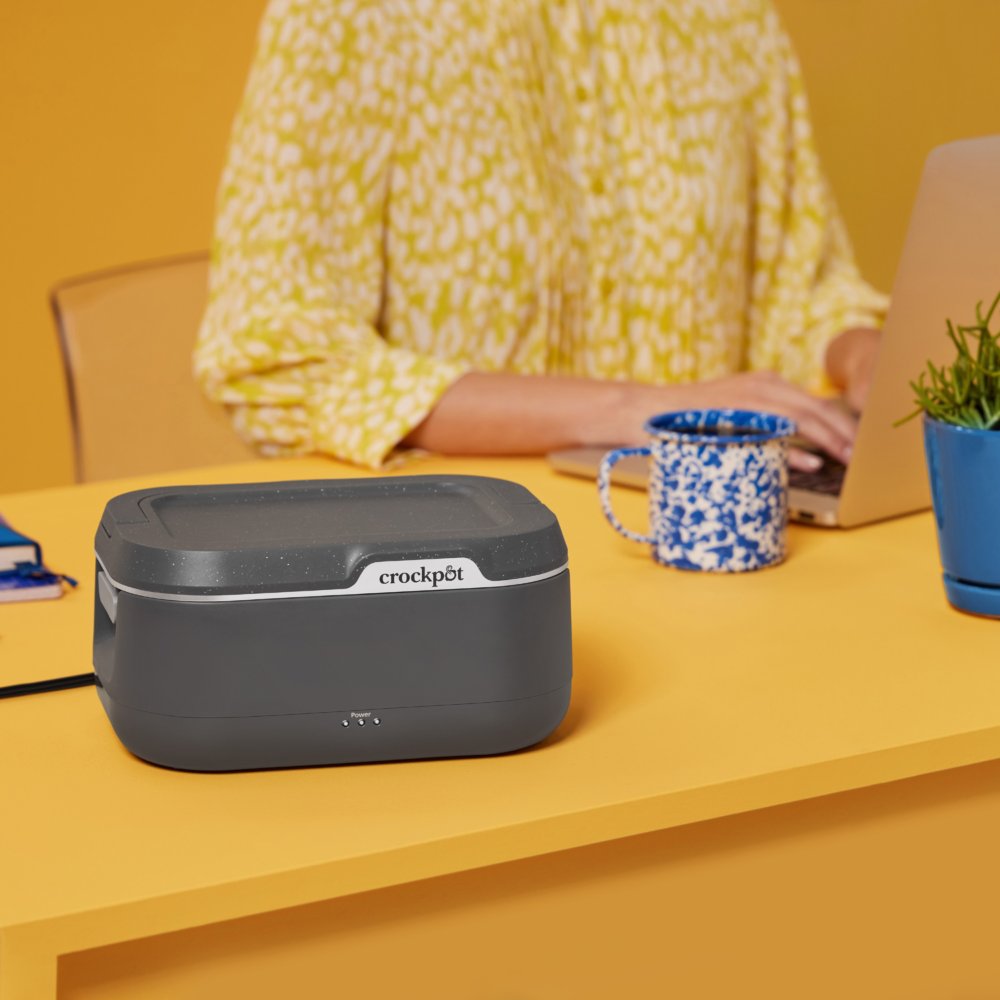 crock-pot-go-portable-food-warmer-electric-lunch-box-with-detachable-cord-h1 DC-39029-Crockpot_CPGO-ATF08-nogfx