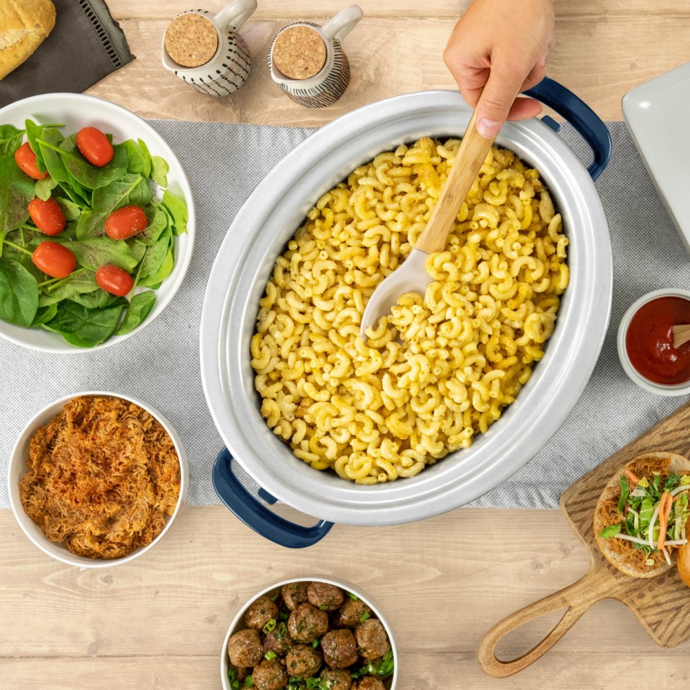 crock-pot-design-series-7-quart-cook-and-carry-slow-cooker-poseidon-programmable-slow-cooker-with-locking-lid-o5 DC-39109-Crockpot_2022FallDesigns-Poseidon-ATF06-nogfx